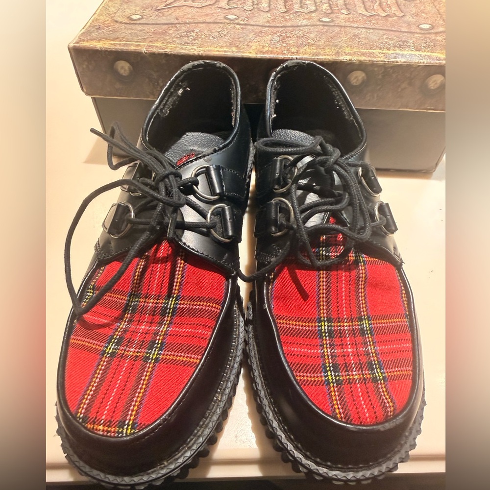 Demonia Creeper 125‎ Platform Shoes Black Leather Red Plaid Women’s 6